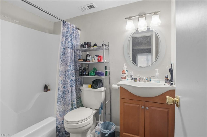 Photo 17 of 21 residential for sale in Newport News virginia