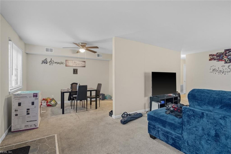 Photo 5 of 21 residential for sale in Newport News virginia