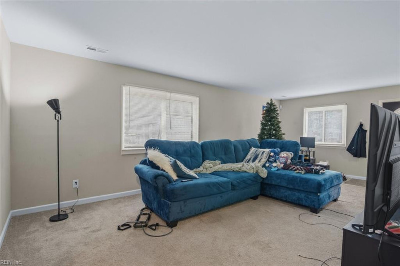 Photo 7 of 21 residential for sale in Newport News virginia