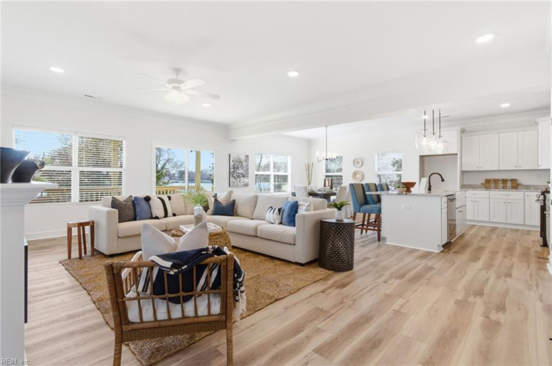 Photo 17 of 38 residential for sale in Norfolk virginia