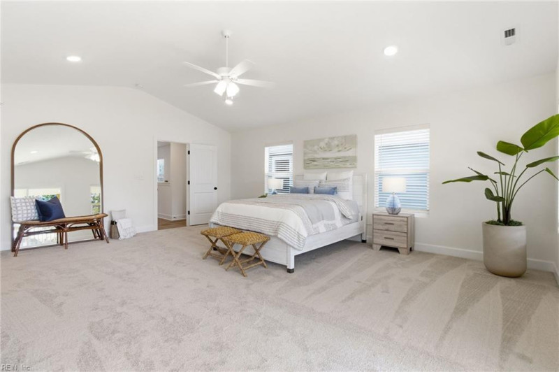 Photo 20 of 38 residential for sale in Norfolk virginia