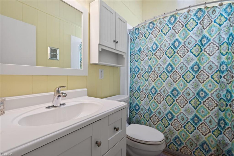 Photo 26 of 49 residential for sale in Virginia Beach virginia