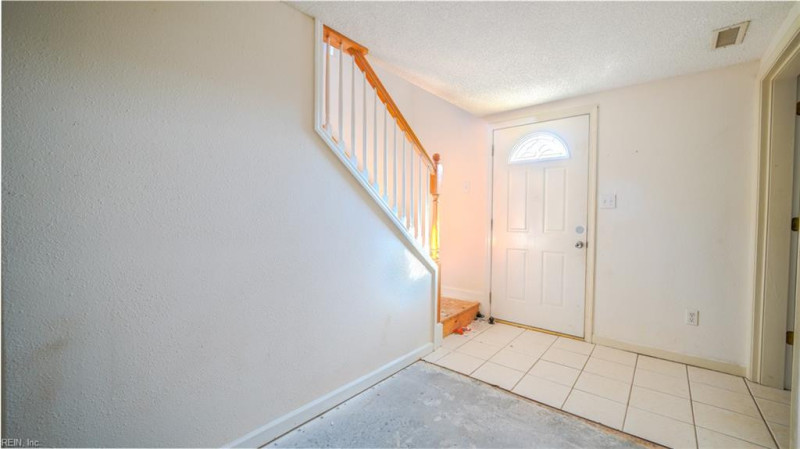 Photo 23 of 38 residential for sale in Virginia Beach virginia