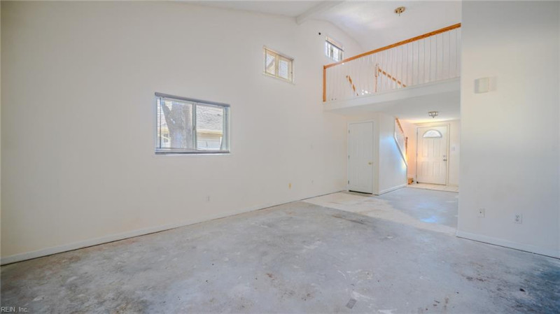 Photo 25 of 38 residential for sale in Virginia Beach virginia