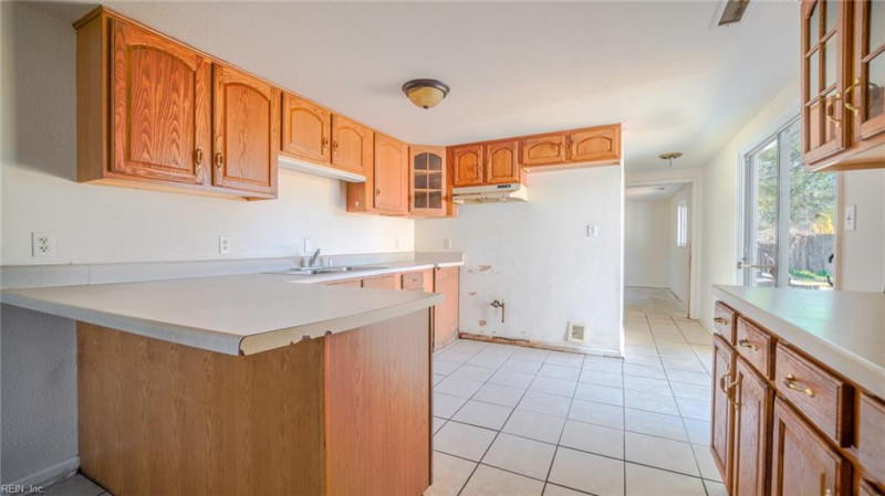 Photo 26 of 38 residential for sale in Virginia Beach virginia