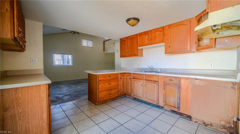 Photo 27 of 38 residential for sale in Virginia Beach virginia