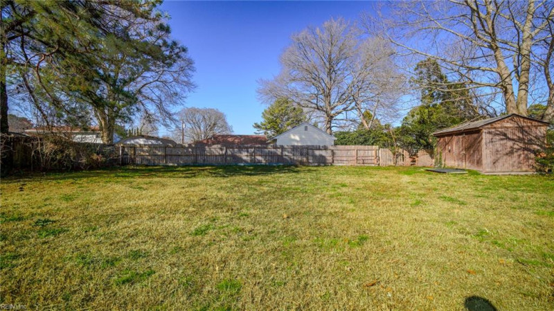 Photo 35 of 38 residential for sale in Virginia Beach virginia