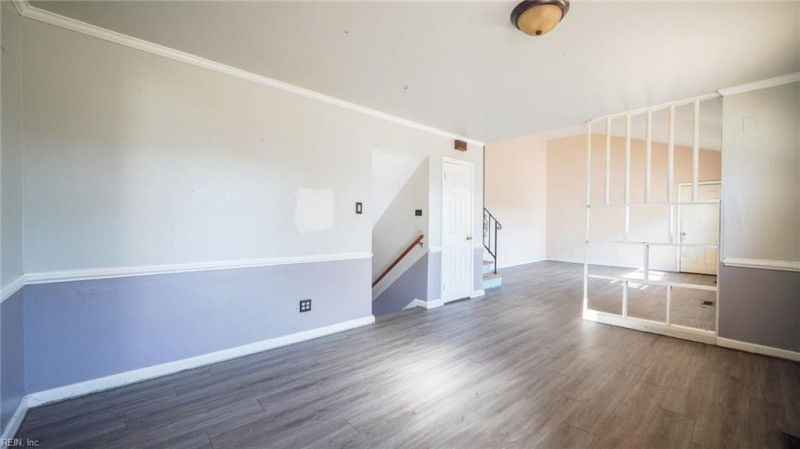 Photo 5 of 38 residential for sale in Virginia Beach virginia
