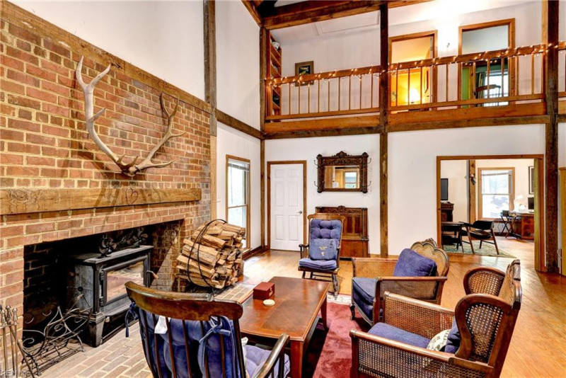Photo 14 of 33 residential for sale in Surry County virginia