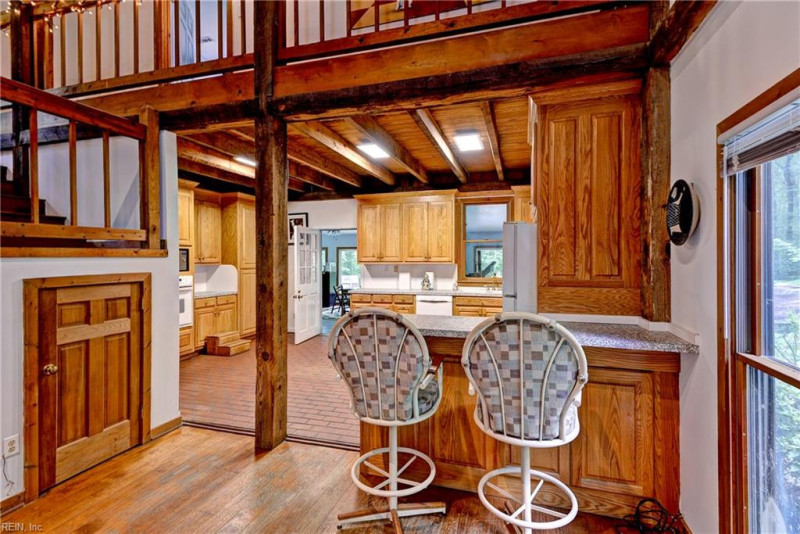 Photo 16 of 33 residential for sale in Surry County virginia
