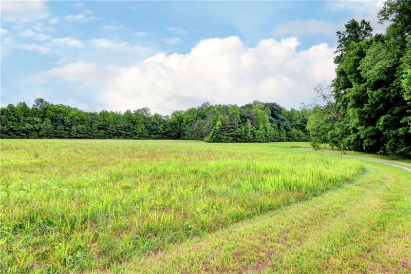 Photo 3 of 33 residential for sale in Surry County virginia
