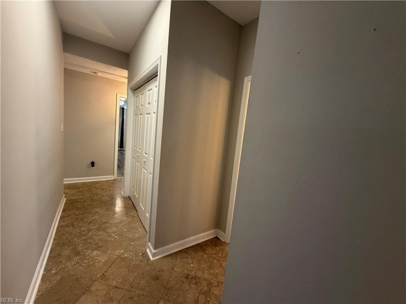 Photo 18 of 42 residential for sale in Hampton virginia