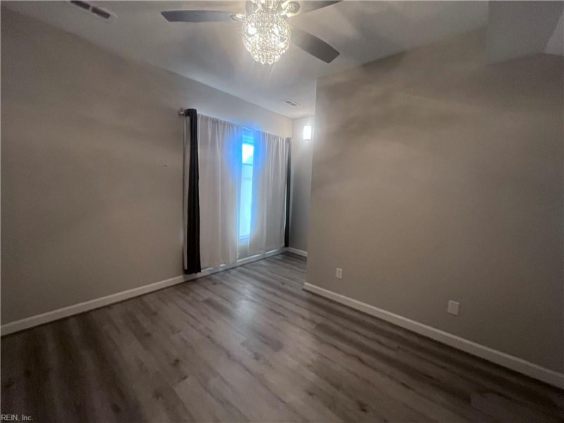 Photo 20 of 42 residential for sale in Hampton virginia