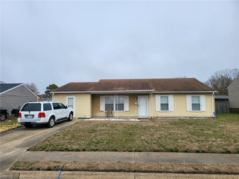 Photo 1 of 35 residential for sale in Hampton virginia