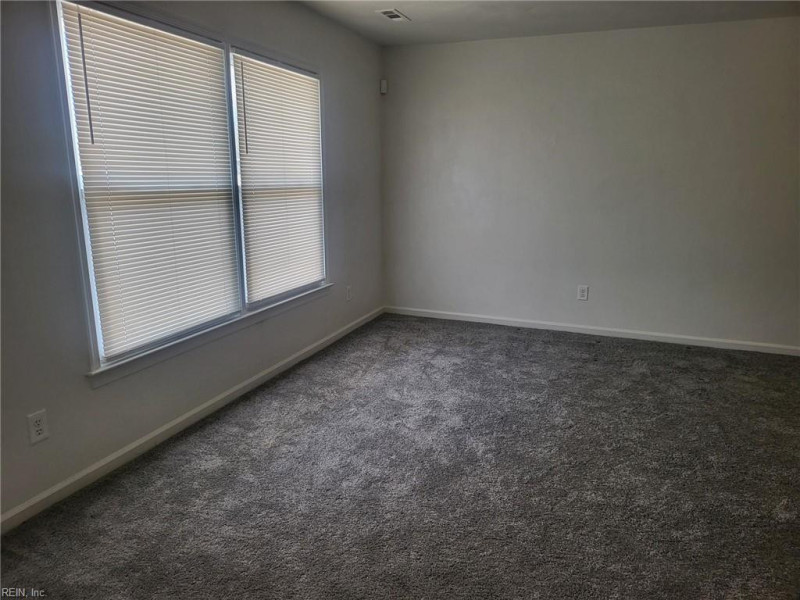Photo 10 of 35 residential for sale in Hampton virginia