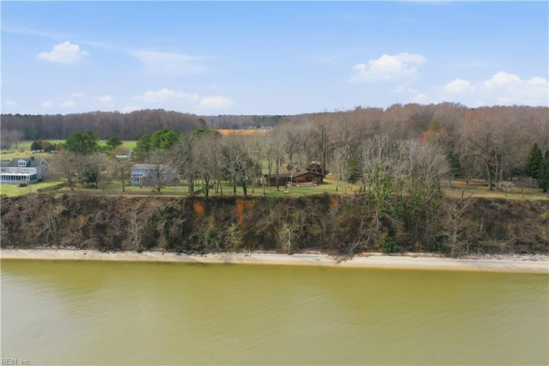 Photo 35 of 48 residential for sale in Surry County virginia Photo 35 of 48 residential for sale in Surry County virginia