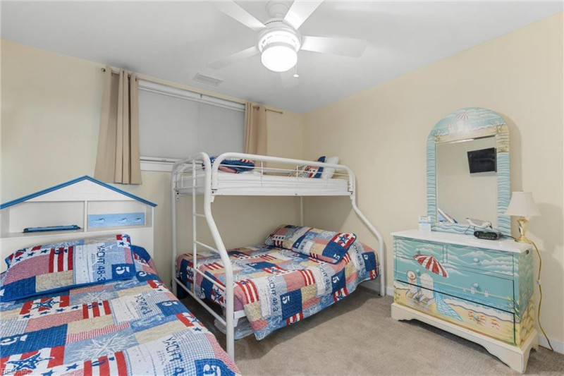 Photo 21 of 46 residential for sale in Virginia Beach virginia