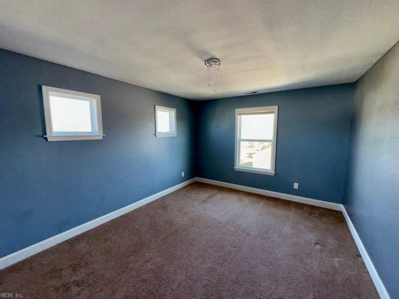 Photo 14 of 18 residential for sale in Norfolk virginia
