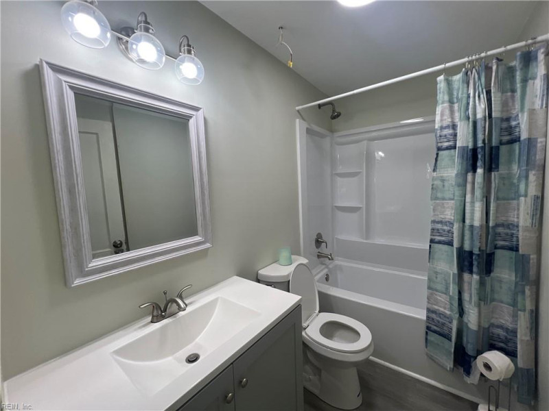 Photo 6 of 13 residential for sale in Portsmouth virginia Photo 6 of 13 residential for sale in Portsmouth virginia