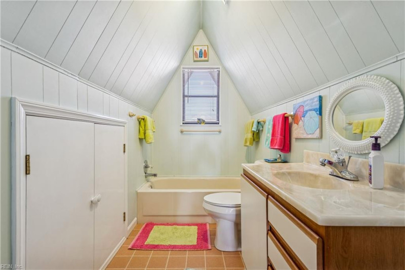 Photo 30 of 44 residential for sale in Hampton virginia