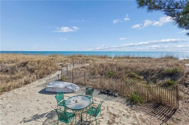 Photo 36 of 44 residential for sale in Hampton virginia