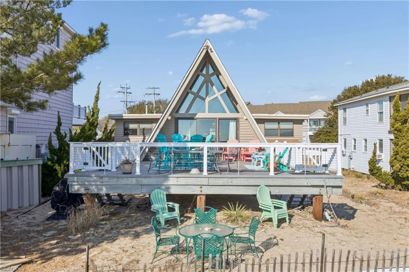 Photo 38 of 44 residential for sale in Hampton virginia