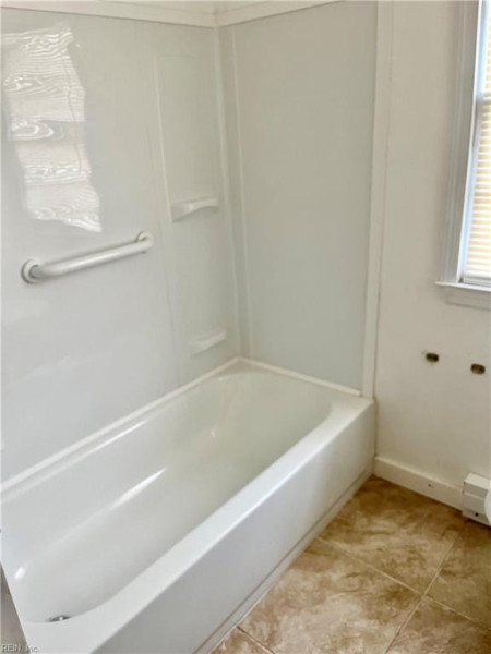 Photo 9 of 19 residential for sale in Hampton virginia