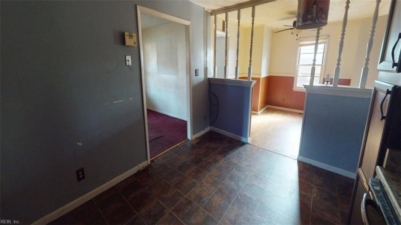 Photo 10 of 50 residential for sale in Portsmouth virginia
