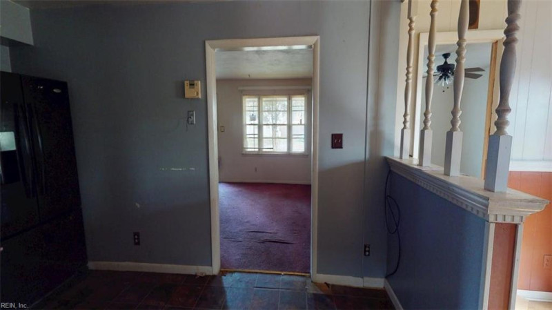 Photo 11 of 50 residential for sale in Portsmouth virginia