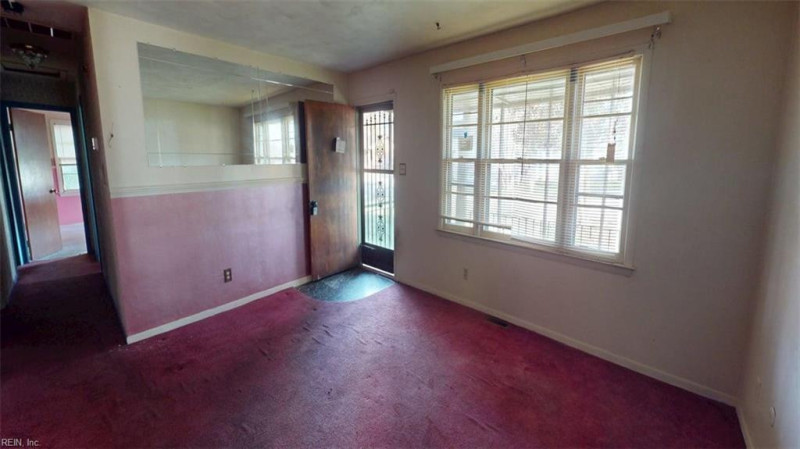 Photo 2 of 50 residential for sale in Portsmouth virginia