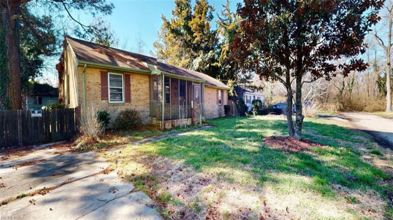 Photo 46 of 50 residential for sale in Portsmouth virginia