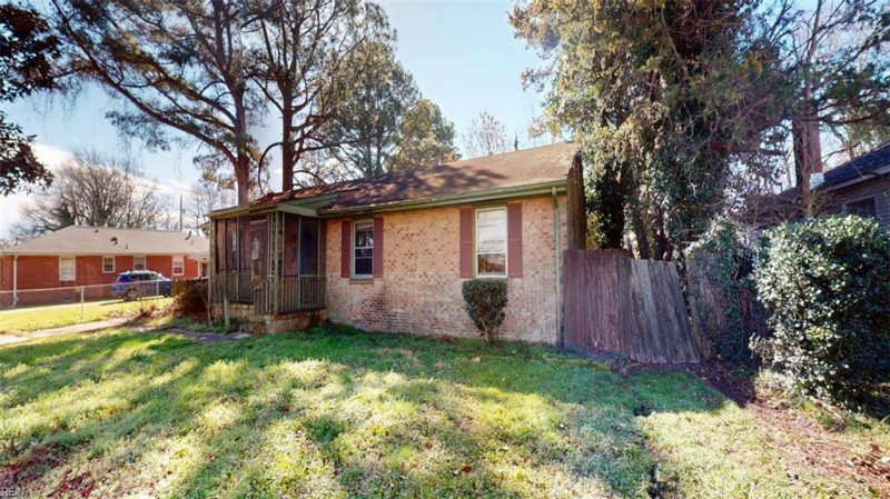 Photo 47 of 50 residential for sale in Portsmouth virginia