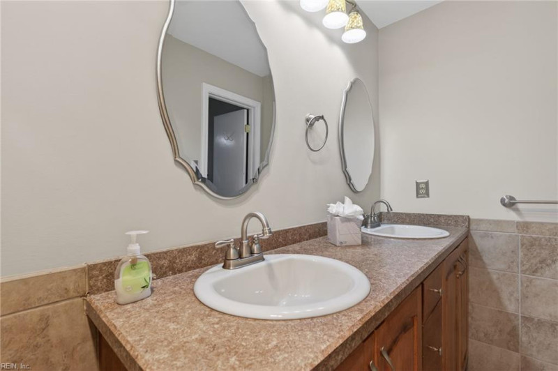 Photo 21 of 35 residential for sale in Virginia Beach virginia