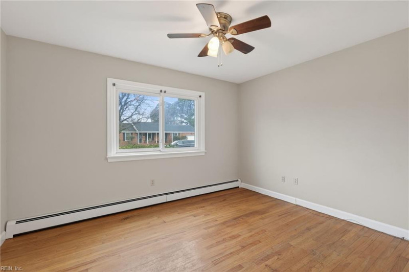 Photo 26 of 35 residential for sale in Virginia Beach virginia