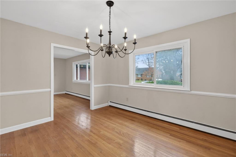 Photo 8 of 35 residential for sale in Virginia Beach virginia