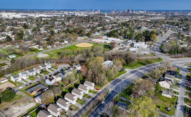 1427 Atlantic Avenue, Chesapeake, VA 23324