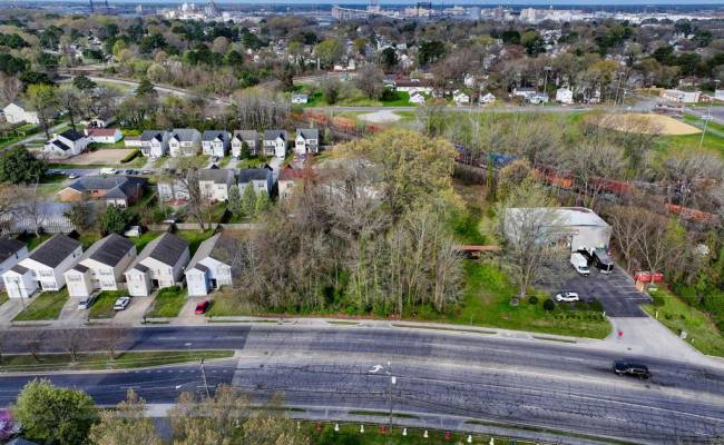 1427 Atlantic Avenue, Chesapeake, VA 23324