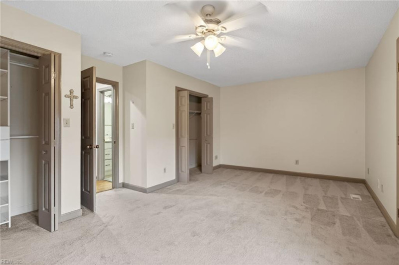 Photo 14 of 29 residential for sale in Portsmouth virginia