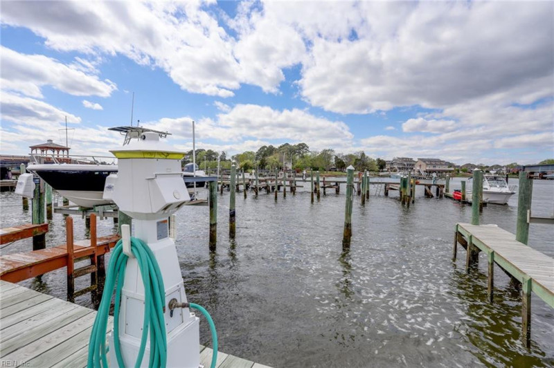 Photo 28 of 29 residential for sale in Portsmouth virginia