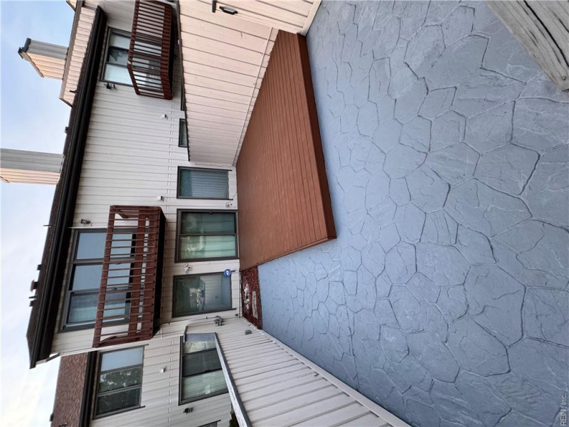 Photo 29 of 29 residential for sale in Portsmouth virginia