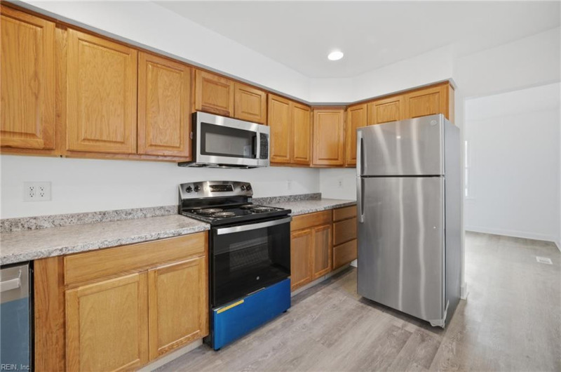 Photo 23 of 29 residential for sale in Chesapeake virginia