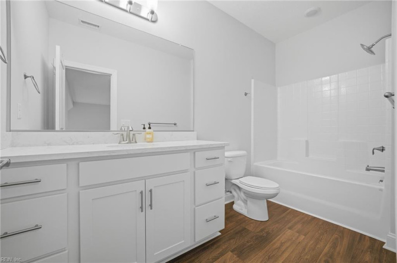 Photo 26 of 47 residential for sale in Chesapeake virginia