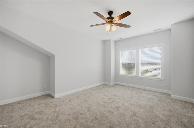 Photo 27 of 47 residential for sale in Chesapeake virginia
