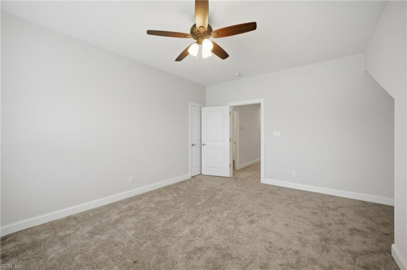 Photo 28 of 47 residential for sale in Chesapeake virginia