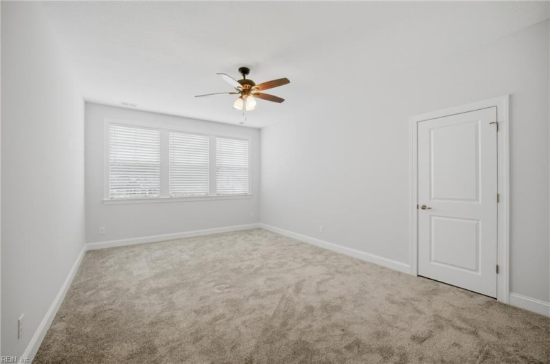 Photo 30 of 47 residential for sale in Chesapeake virginia