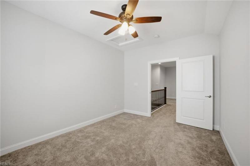 Photo 34 of 47 residential for sale in Chesapeake virginia