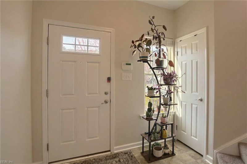 Photo 2 of 20 residential for sale in York County virginia
