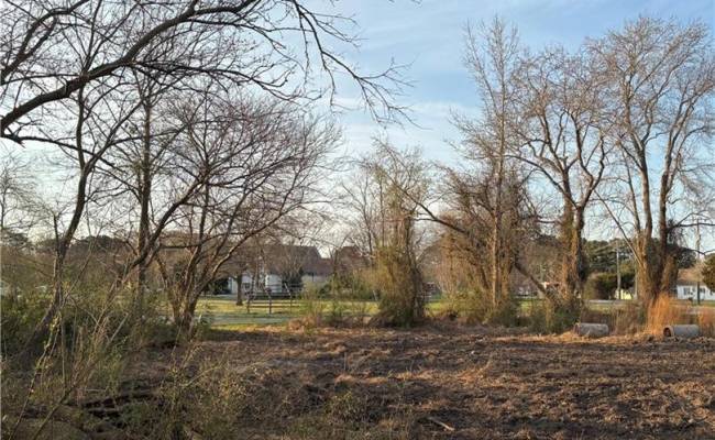 585 Princess Anne Road, Virginia Beach, VA 23457