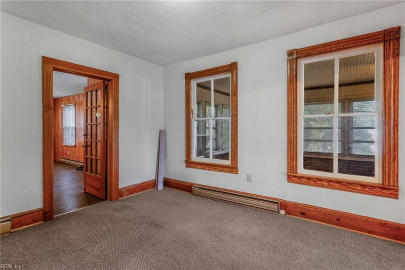 Photo 28 of 44 residential for sale in Middlesex County virginia