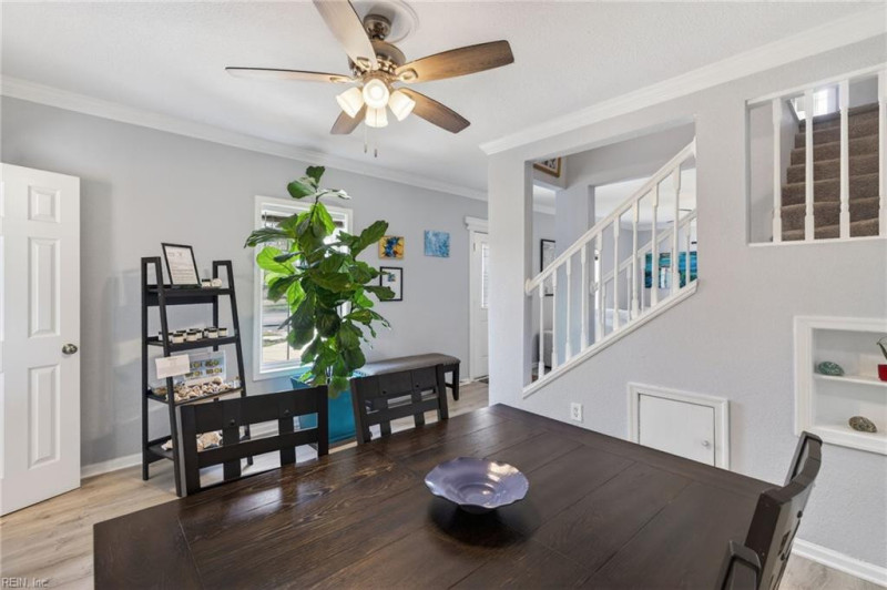 Photo 11 of 47 residential for sale in Chesapeake virginia